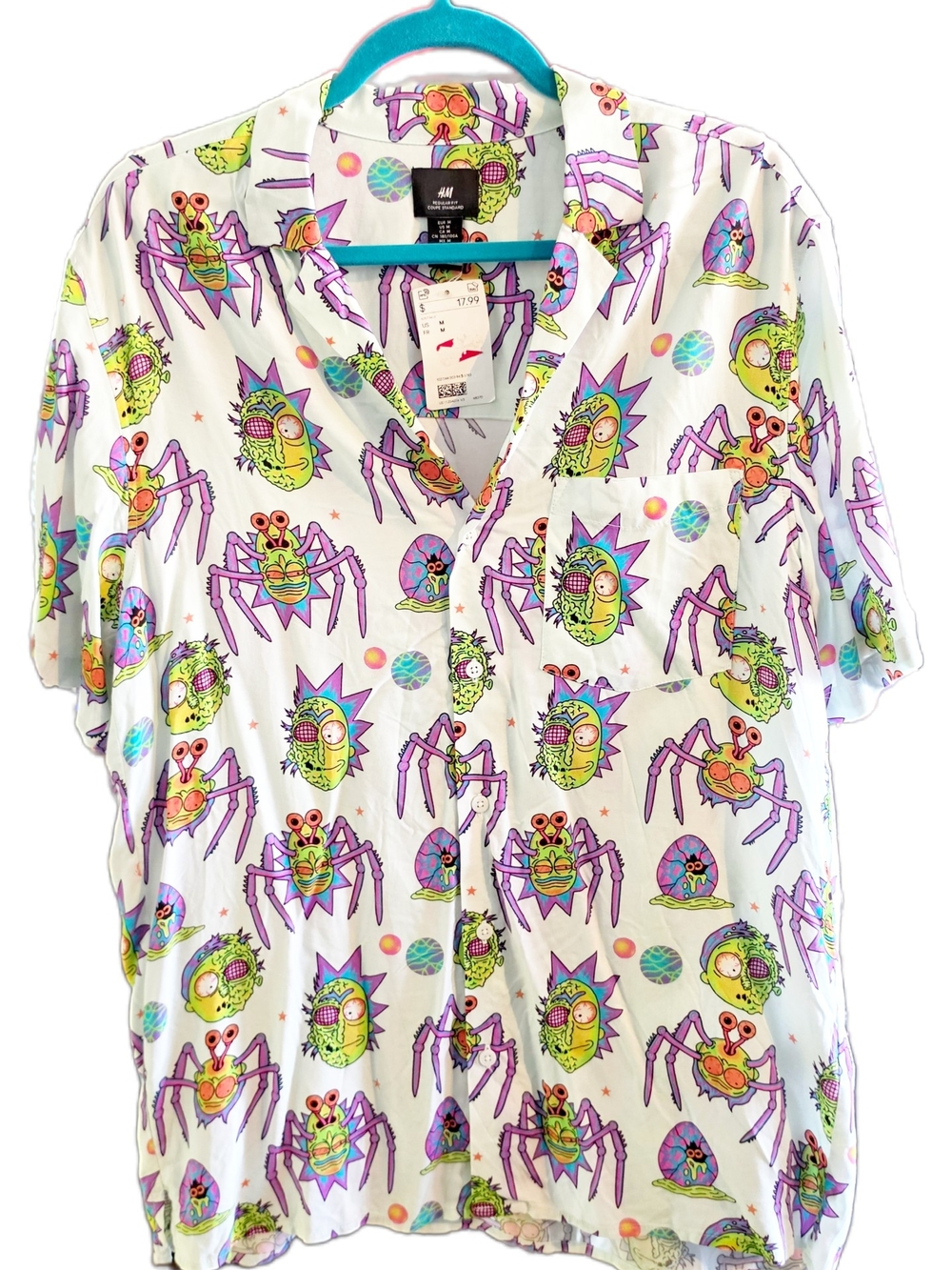 Rick & Morty Shirt Mens Size Medium Relaxed Fit H&M Button Down Cool Soft Comfy